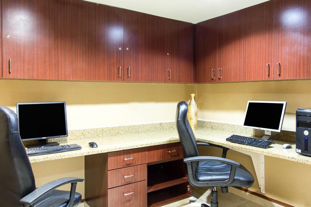 Comfort Inn & Suites Airport Convention Center North Charleston Kültér fotó
