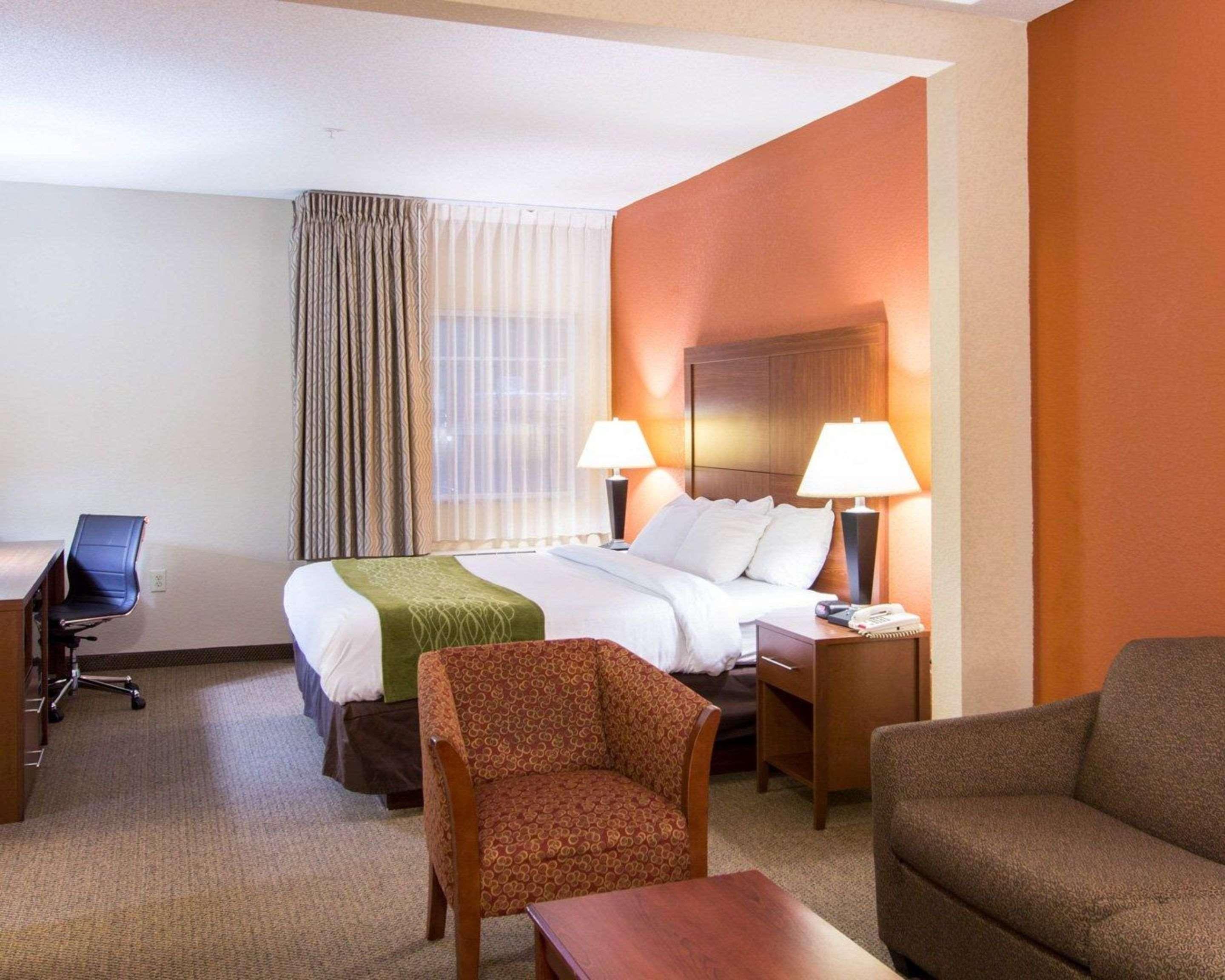 Comfort Inn & Suites Airport Convention Center North Charleston Kültér fotó