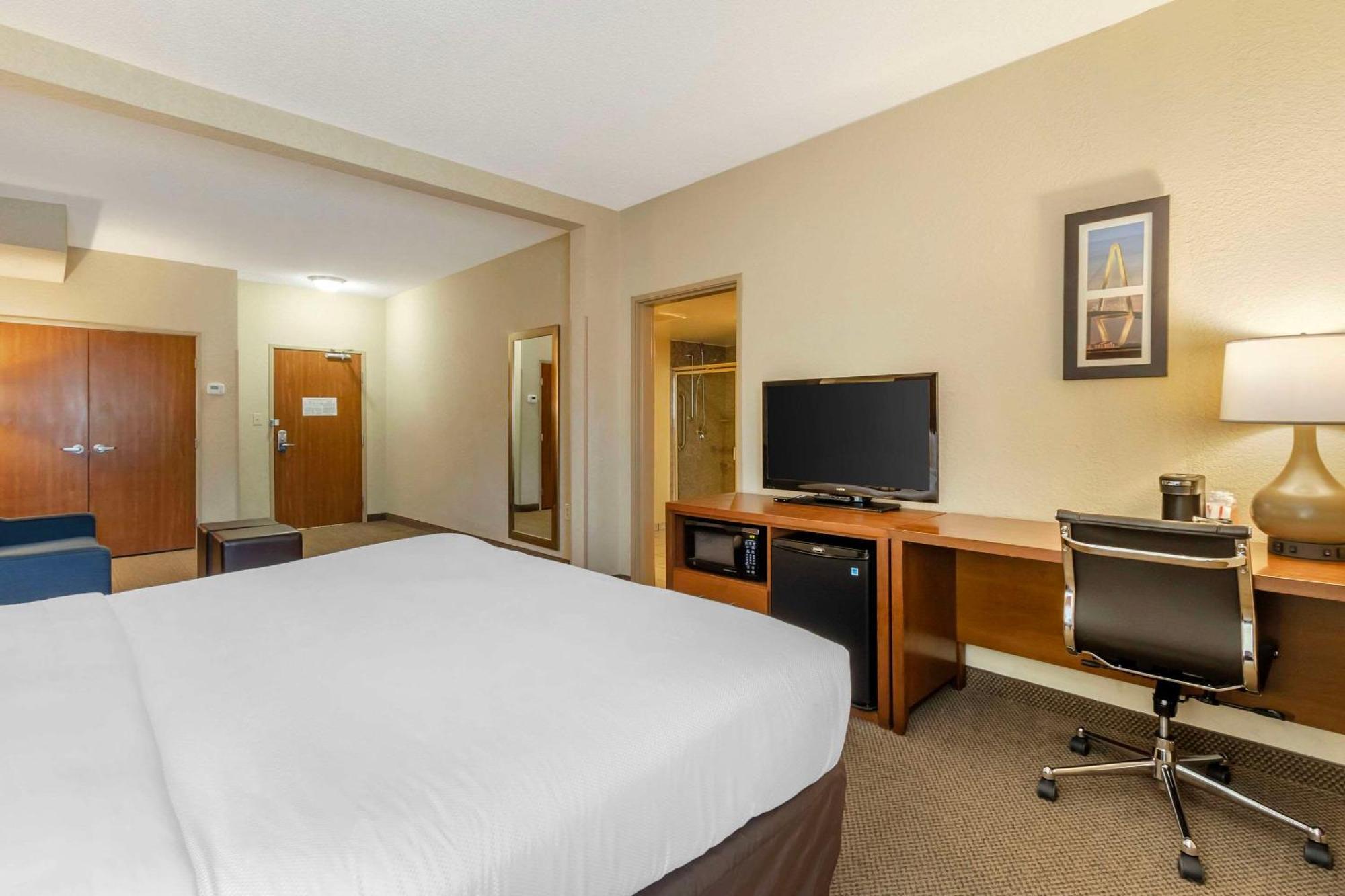 Comfort Inn & Suites Airport Convention Center North Charleston Kültér fotó
