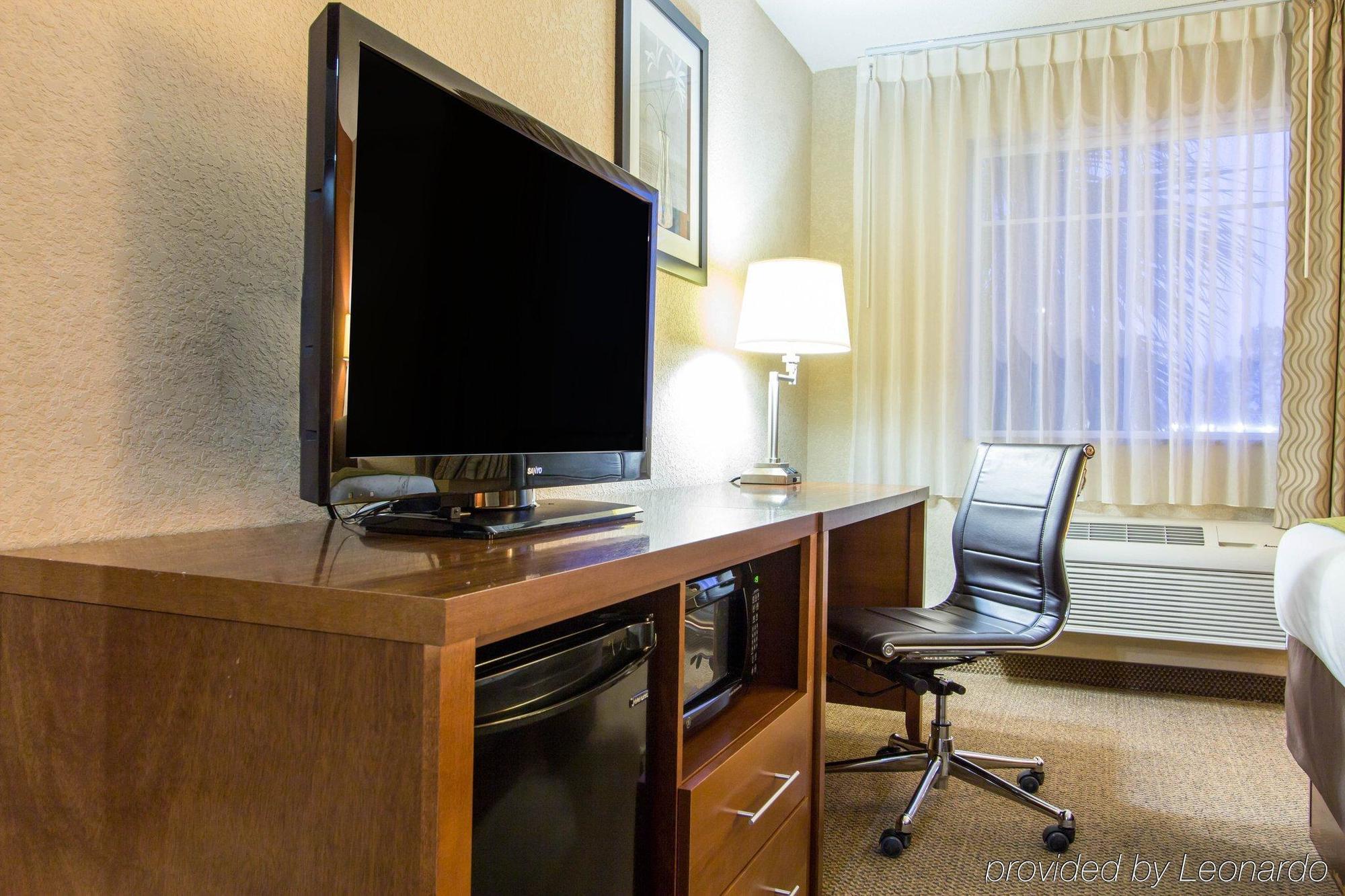 Comfort Inn & Suites Airport Convention Center North Charleston Kültér fotó